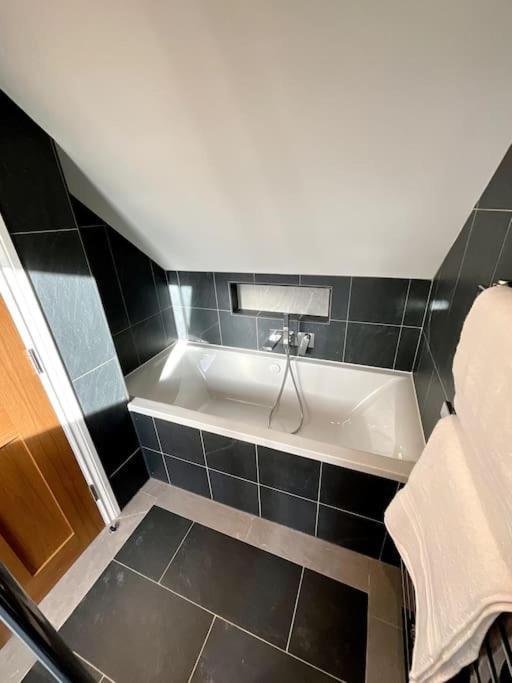 Apt D In Old Grade 2 Converted Farmhouse Market Weighton Exteriér fotografie